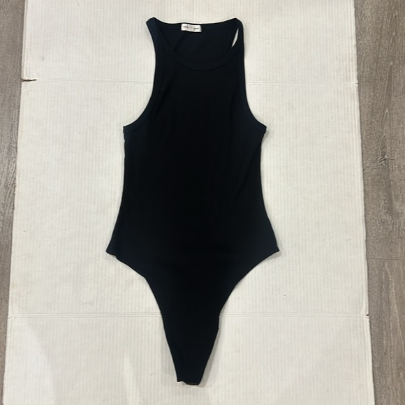 NWOT GOOD AMERICAN RACERBACK TANK RIBBED BODYSUIT In Black Size 3 - Picture 8 of 14